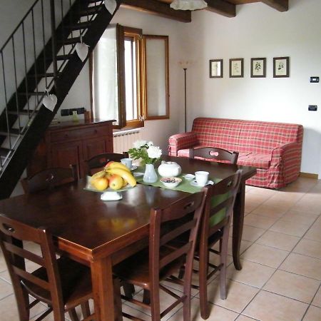 Il Nido Di Rondine Apartment Одерцо Екстериор снимка