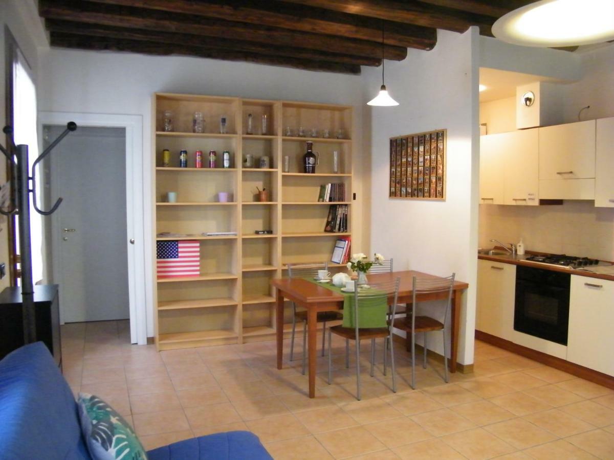 Il Nido Di Rondine Apartment Одерцо Екстериор снимка