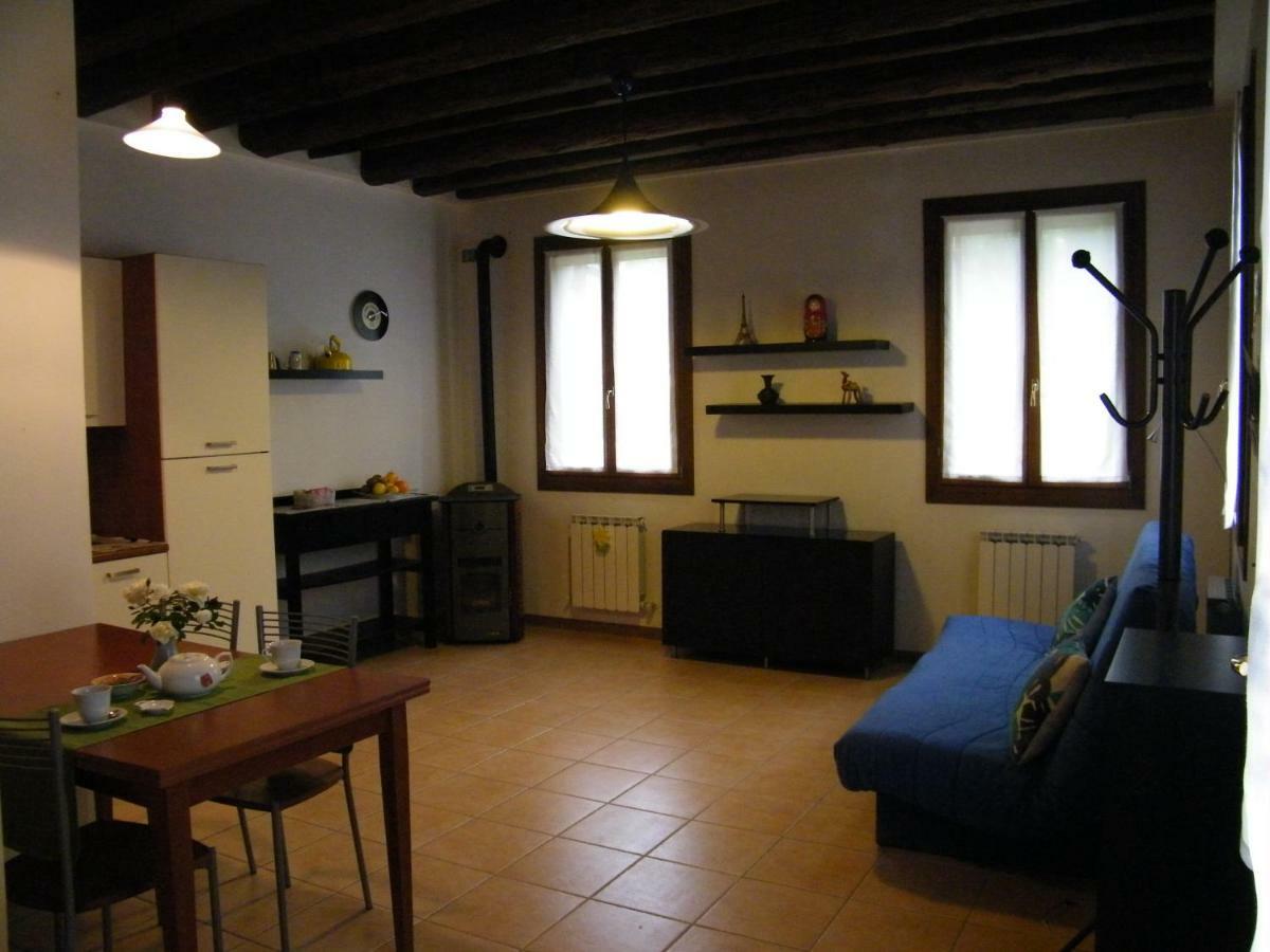 Il Nido Di Rondine Apartment Одерцо Екстериор снимка